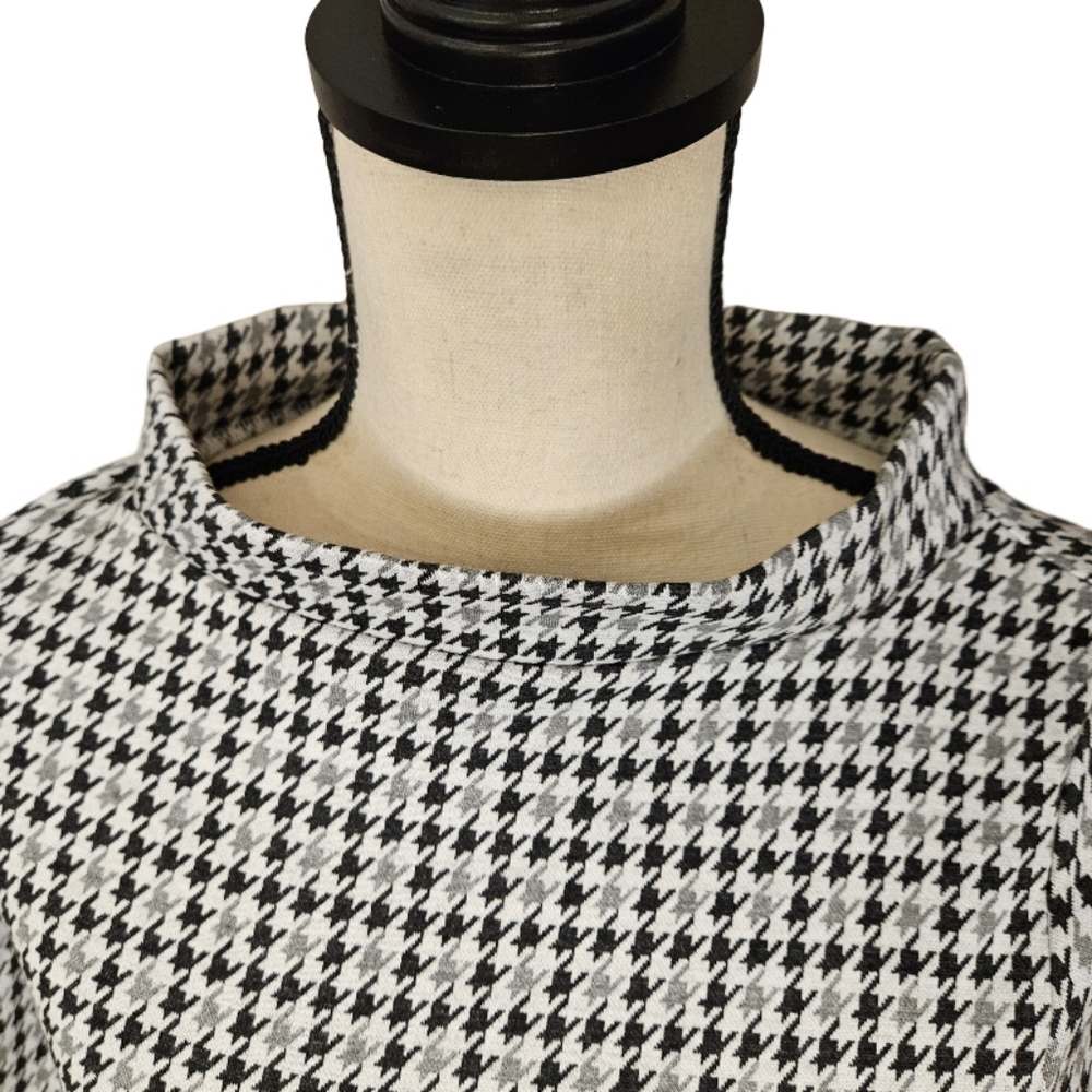 NWT - Ann Taylor Factory Black and Gray Top - Picture 5 of 10